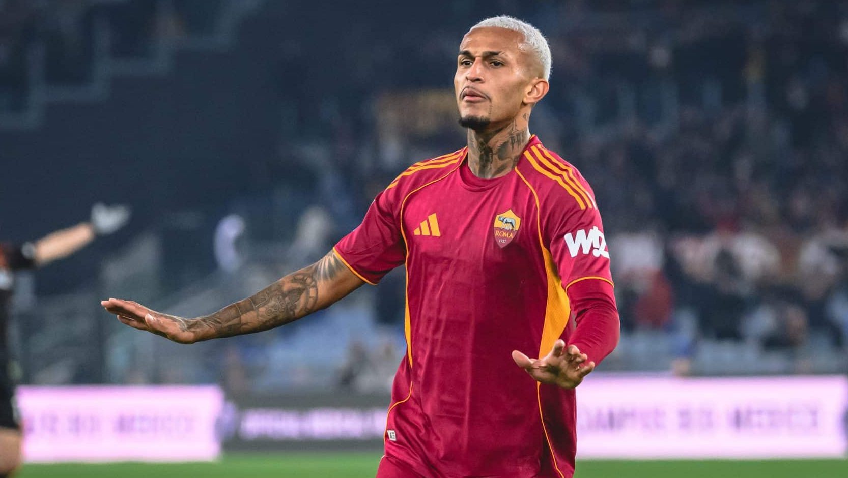 Wesley em ação pela Roma