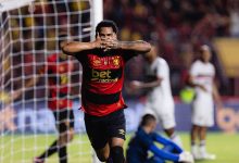 Micael comemora o gol da vitória do Sport