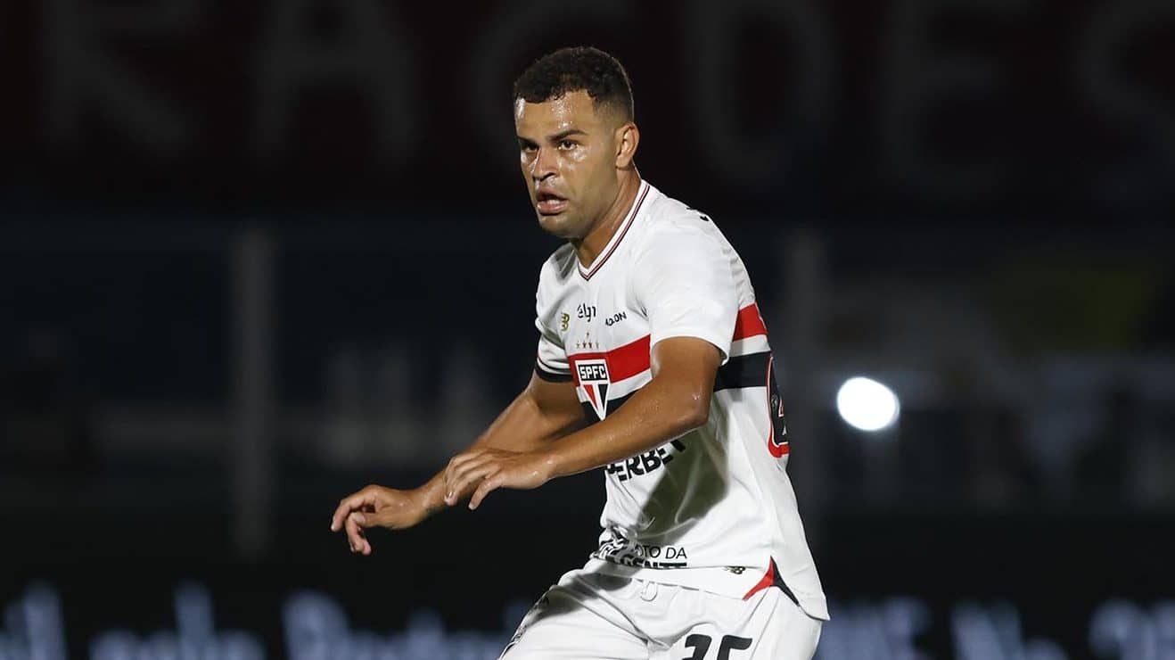 Alisson no São Paulo