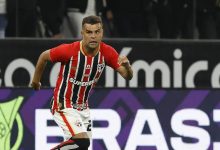 Alisson jogando pelo São Paulo