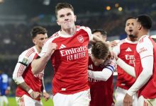 Gyökeres comemorando gol pelo Arsenal contra o Chelsea