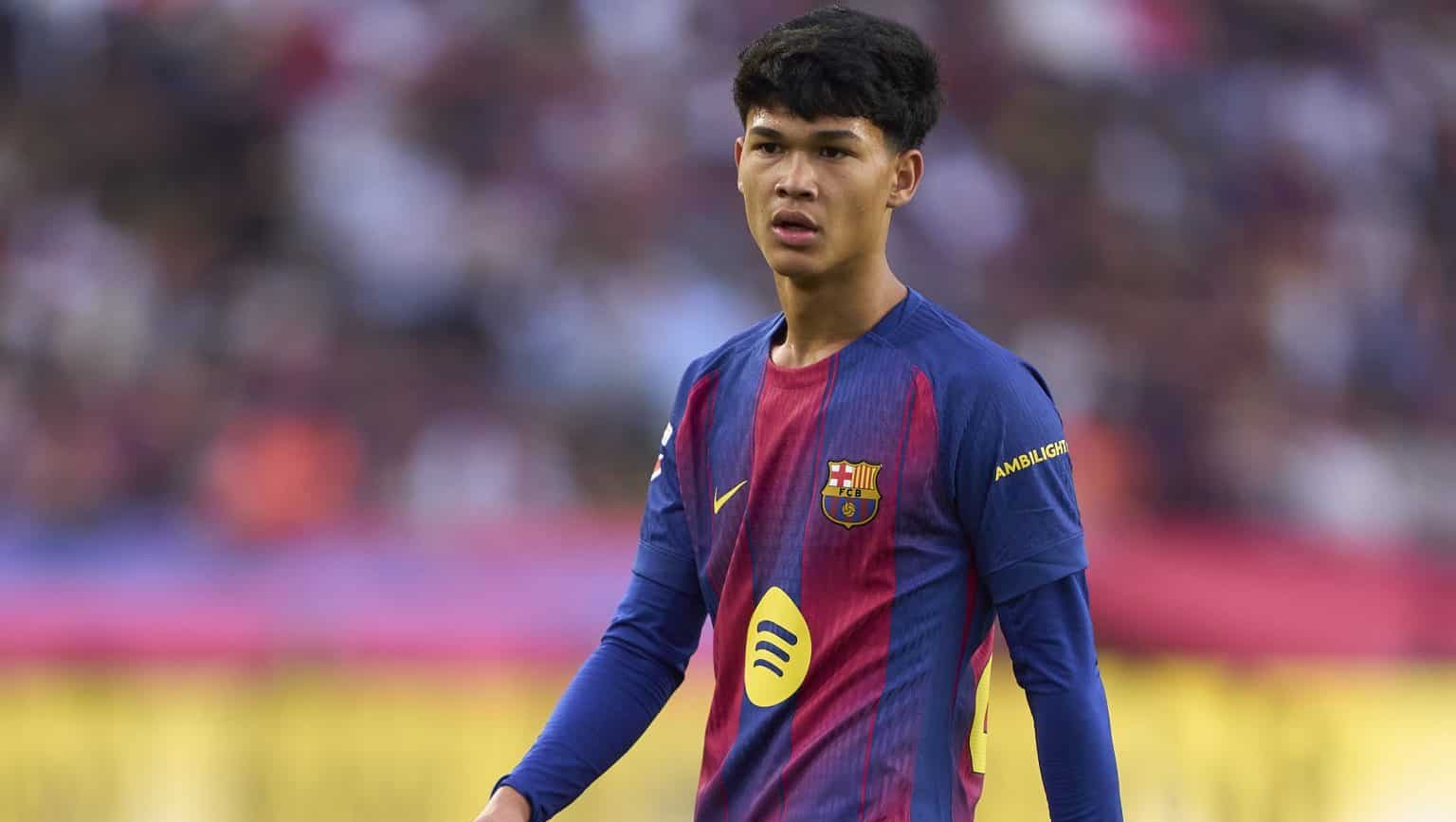 Dro Fernández em ação pelo Barcelona