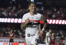 Luciano em ação pelo São Paulo