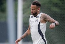 Neymar treinando no Santos