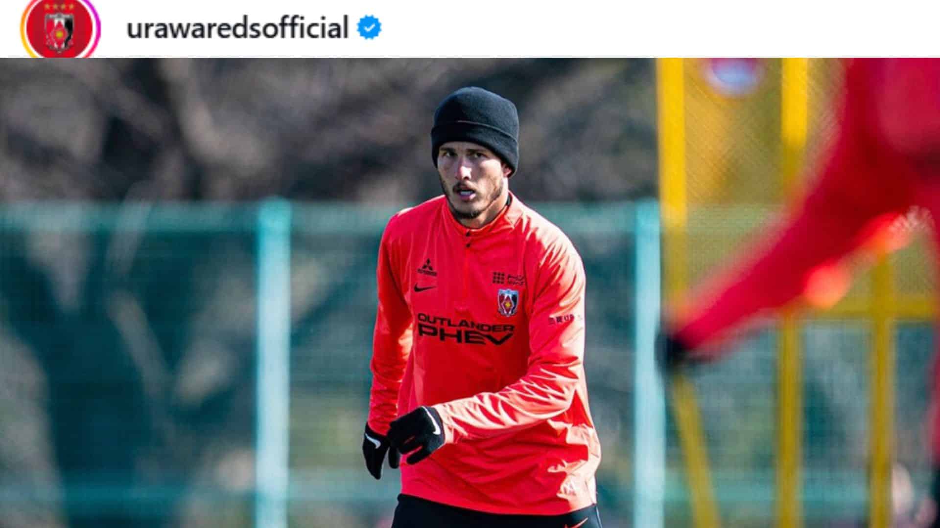 Danilo Boza em ação pelo Urawa Red Diamonds